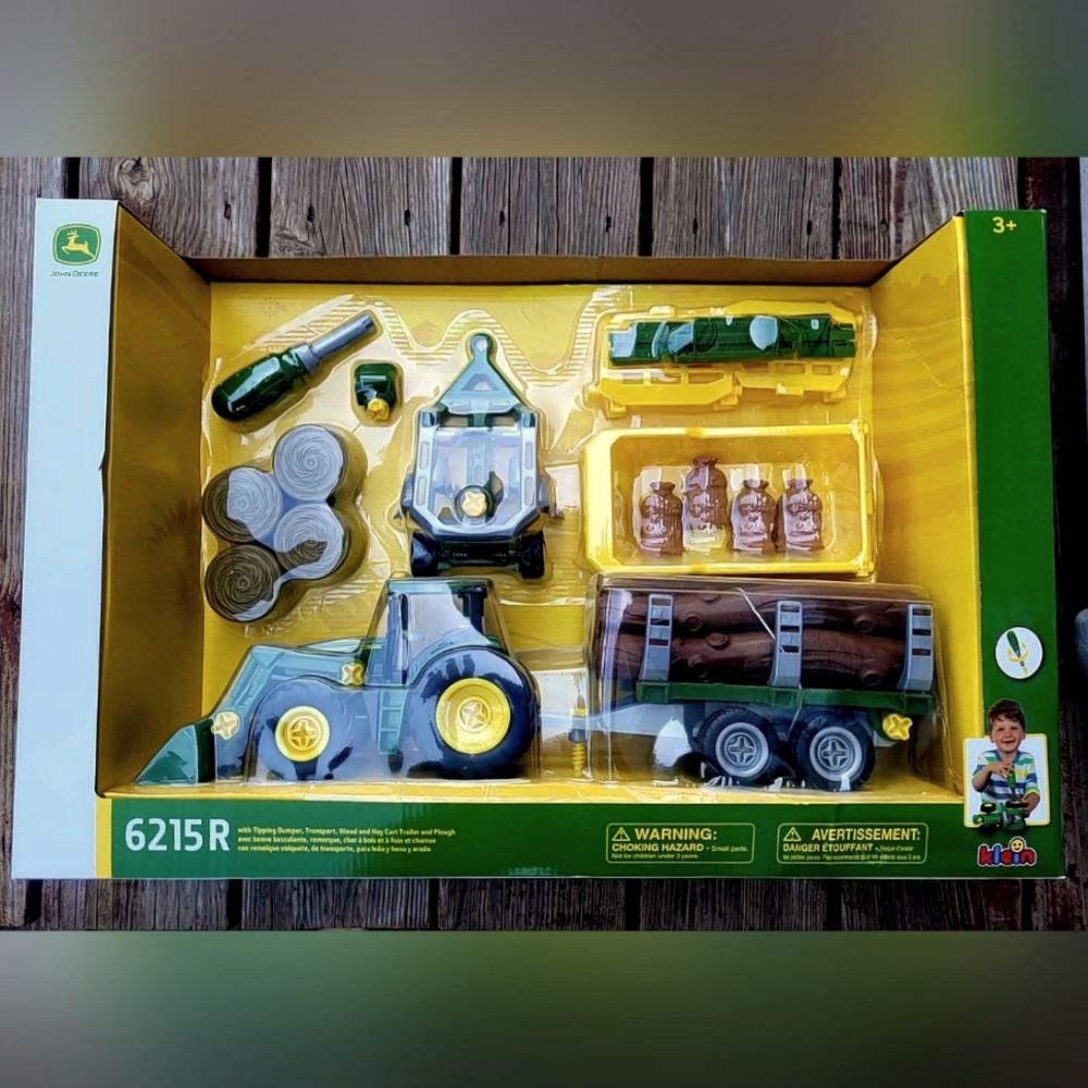 John Deere Tractor (6215R)